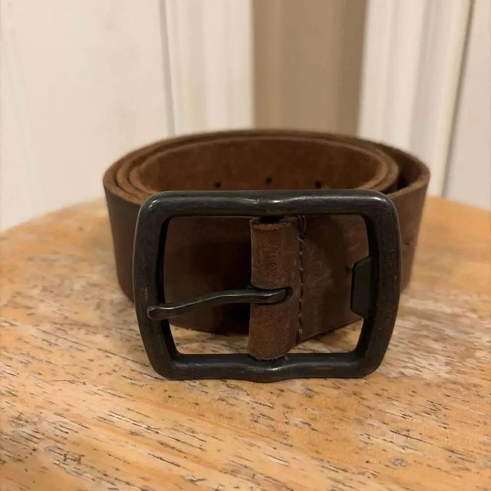 American Eagle Outfitters Men's Distressed Brown Leather Belt with Square Buckle